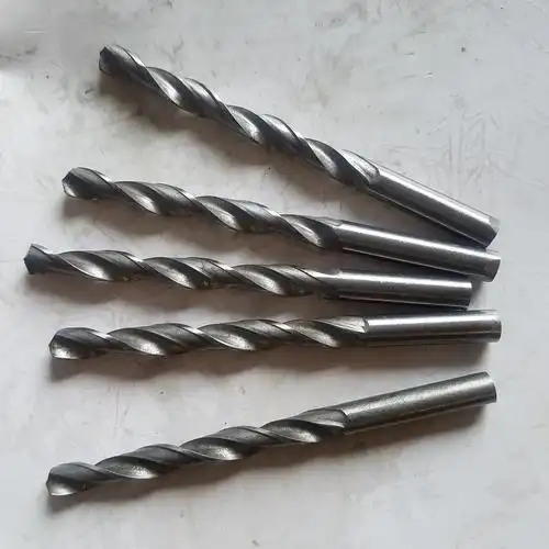 用于簿铁皮 铝合金 木板等钻孔直柄麻花钻头(自拍图,未美工)