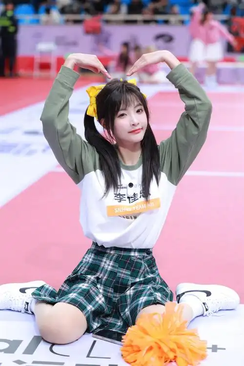 snh48超话#snh48偶像运动会#"集合,女孩!