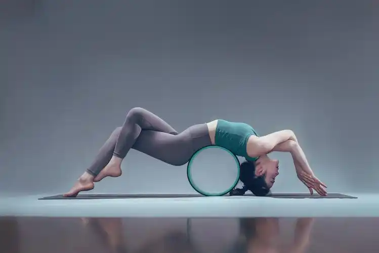 练瑜伽竟然有这么多好处可惜很多人不知道