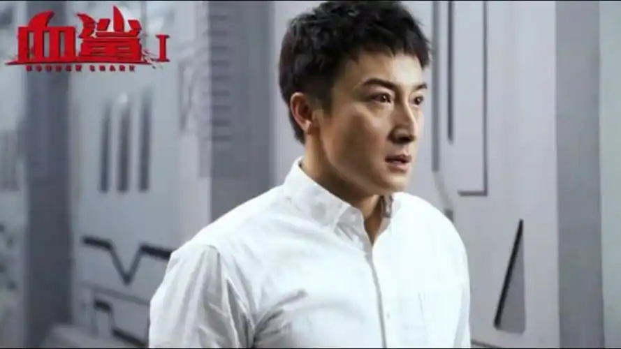 电影《血鲨1》定档7月17日,变异鲨鱼疯狂复仇