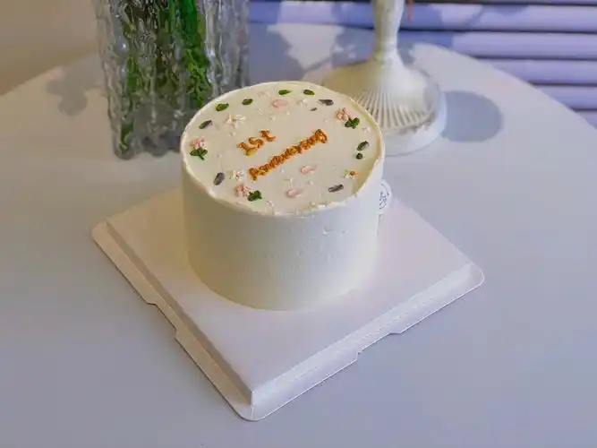 承德简约风纪念日款蛋糕