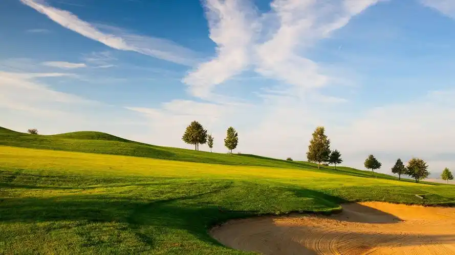 草原自然风景高清图片桌面壁纸