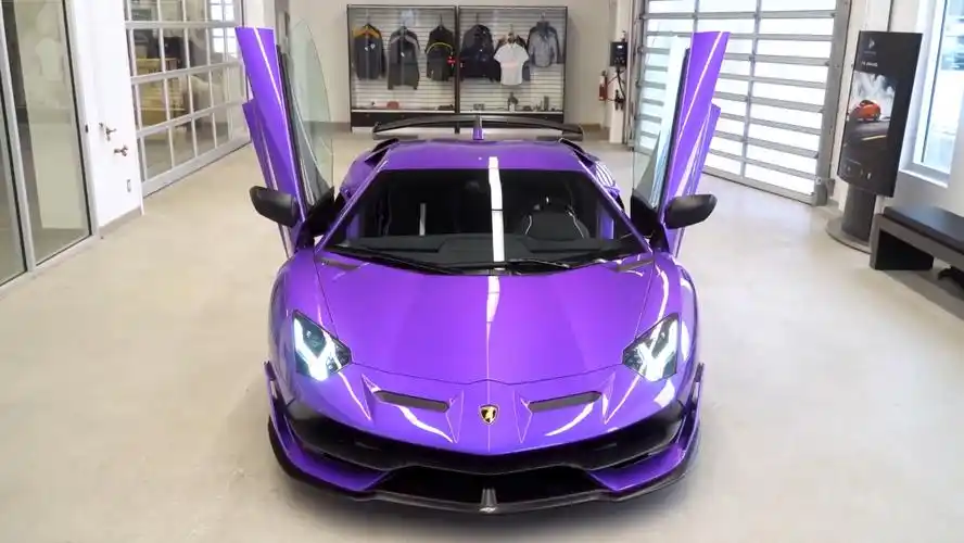 魅惑众生兰博基尼svj魅惑紫涂装