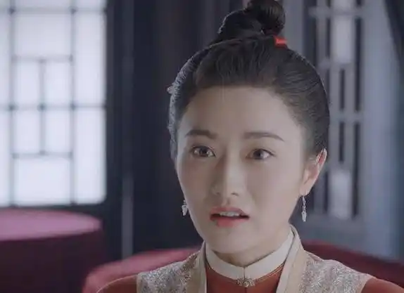 《锦心似玉》琥珀:找准自己的定位很重要_丫环_夫人_妈妈