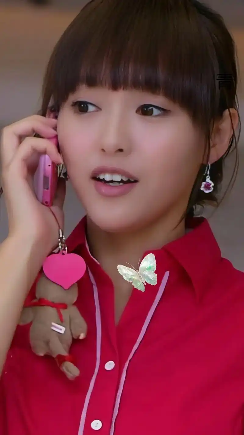 《夏家三千金》唐嫣,饰演的,夏天美,超好看,天美,比较善良, - 抖音