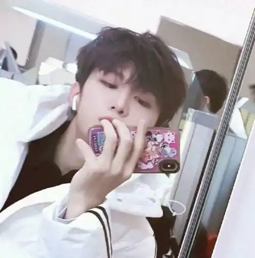 头像范丞丞头像高清