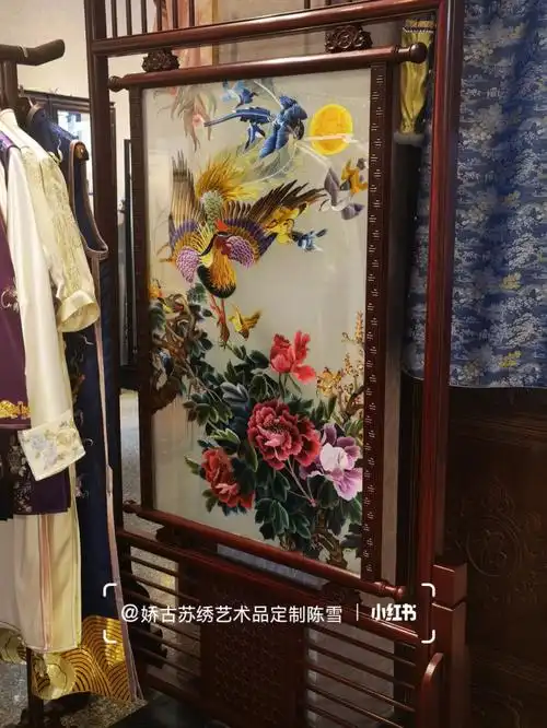 苏绣屏风店内实物摆放展示
