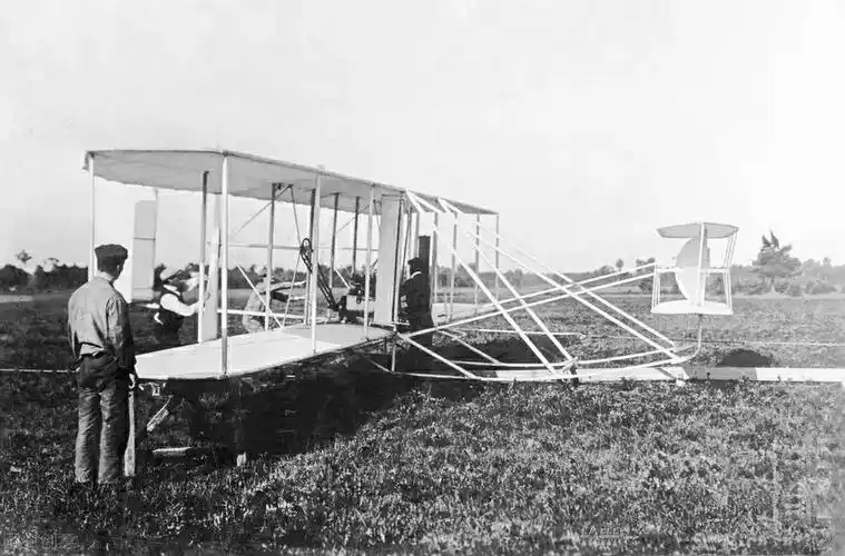 中国航天之父冯如 清末就造出第一架飞机 拒绝各国的高薪聘请