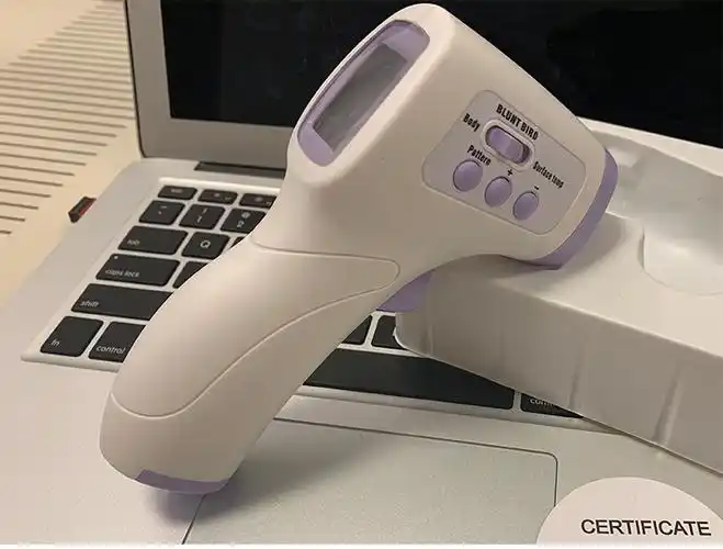 新款温度计测温仪额温枪人体传感器红外线非接触手持便携式耳温计