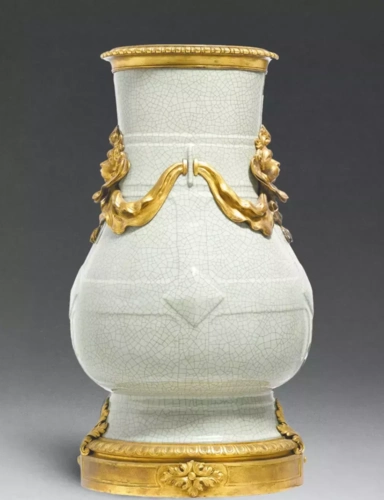 太平有象清代官窑瓷器中拍卖的象耳蕴含什么样的寓意