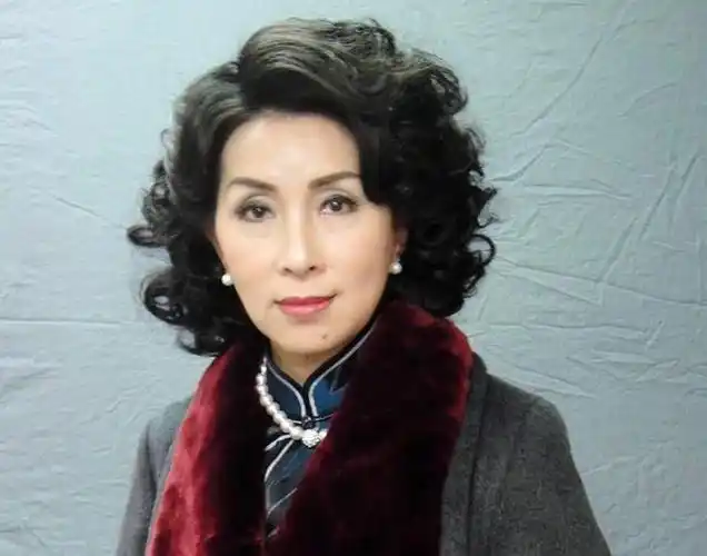 离巢热!2021年超过15位艺人宣布离开tvb,老戏骨陈秀珠最可惜