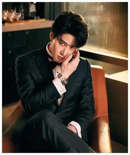 泰国男星mike节目落泪golf女星李海娜力挺