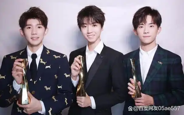 帅气可爱的三小只