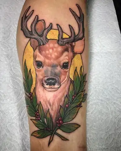小臂彩色麋鹿纹身图案