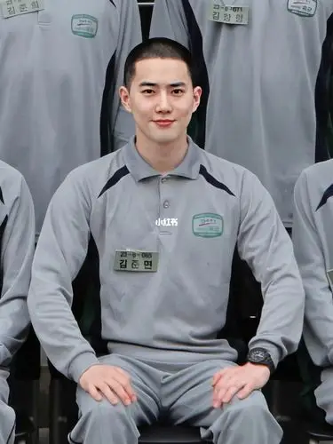 金俊勉入伍一周年