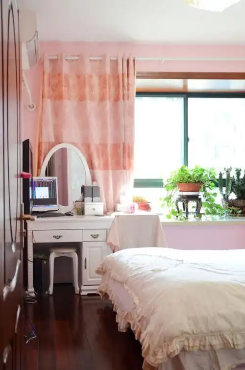 卧室梳妆台的摆放有什么讲究