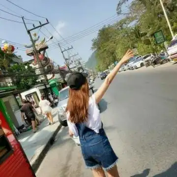 2020好看的小清新长发女生背影头像做最真实的自己