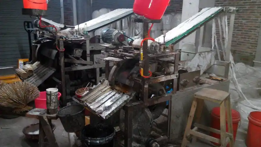 自动竹签蜡烛插签机