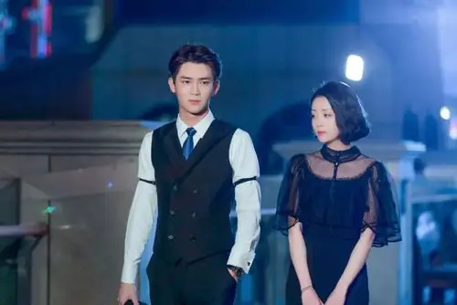 跟熊梓淇合作的《国民老公》