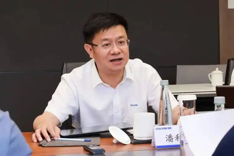 甘肃省庆城县委书记杜丰到海亮集团考察_合作_教育_乡村