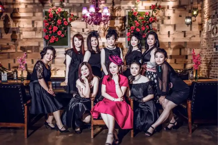 礼服party姐妹篇