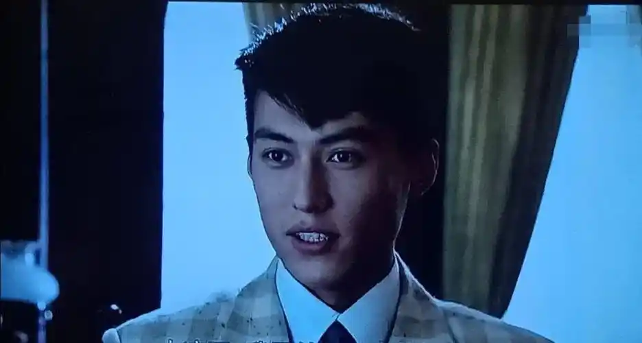 老干部靳东年轻时也太帅了吧?