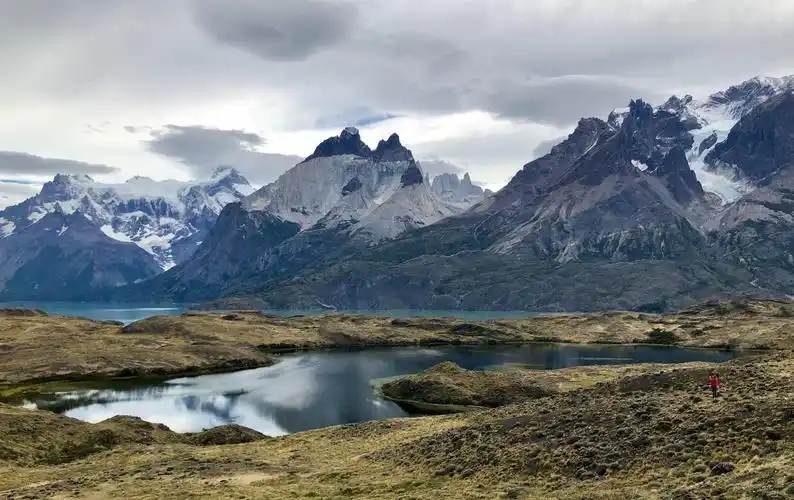 位于巴塔哥尼亚高原上 气候多变