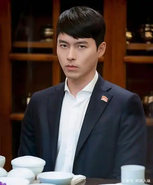 电视剧《爱的迫降》剧照