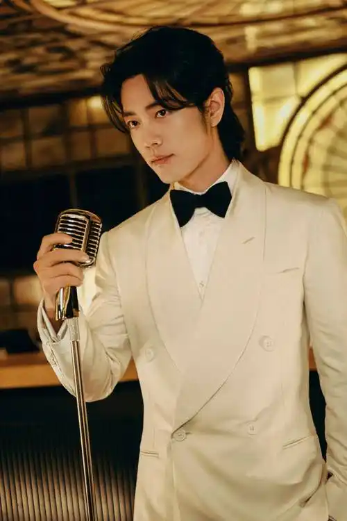 肖战帅气造型合集:气质不凡