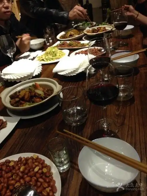 有时间艺术会朋友聚餐图片 - 第1张