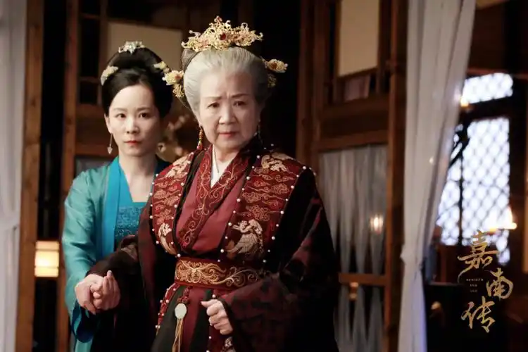 慕安国家长团太皇太后 #演员曹翠芬 ,曹太后 #翁虹 ,李长青 #黄海冰