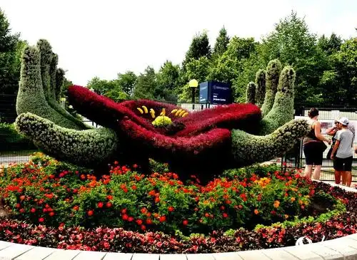 加拿大加蒂诺植物雕塑展令世人惊艳24