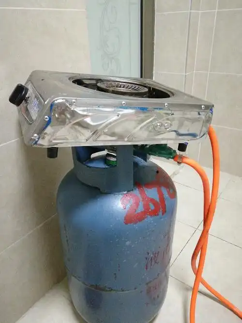 处理煤气罐和灶台