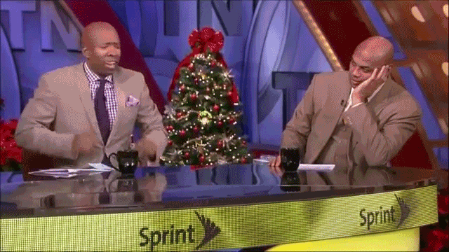 奥尼尔拍桌兴奋黑人gif动图_动态图_表情包下载_soogif