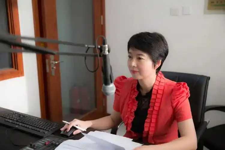 "彗"眼识星:张钰哲的故事|"共和国脊梁"科学家绘本丛书 有声书