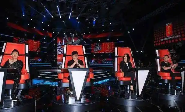 和带出冠军学员最多的导师,她也是这份名单中最有可能担任明年的嘉宾