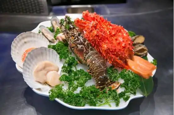 免费品鉴788元帝王蟹龙虾大餐啦!