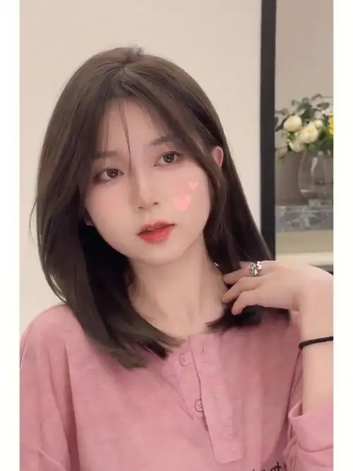 层次锁骨发剪完也太好看了吧蓬松自然温柔