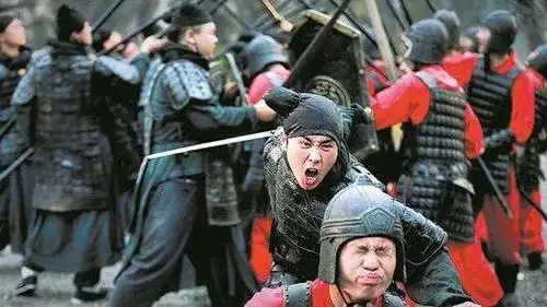 古代对战场这么多尸体,竟然这样处理,让人恐惧!