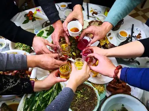 每年一次的户外群聚会,老驴友相聚,结识新驴友,开心快乐.