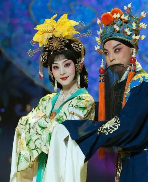 于魁智李胜素合作默契但好像一年也演不了几回想看也很难