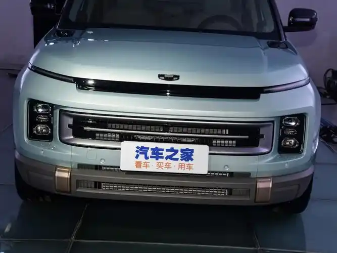 吉利汽车 吉利icon 2023款 1.5td 巧克力醇臻版