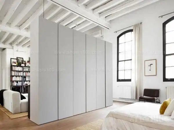 卧室隔两间—卧室隔断的设计技巧