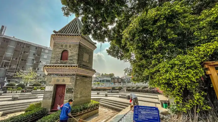 广州周末好去处乘船游荔枝湾感受西关的岭南水乡风情