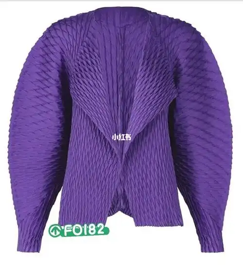 三宅一生主线鱼鳞9月款