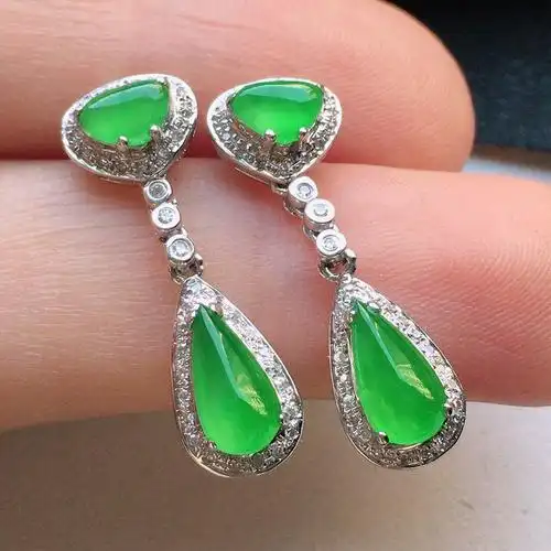 翡翠18k金伴钻镶嵌冰种满绿水滴耳坠