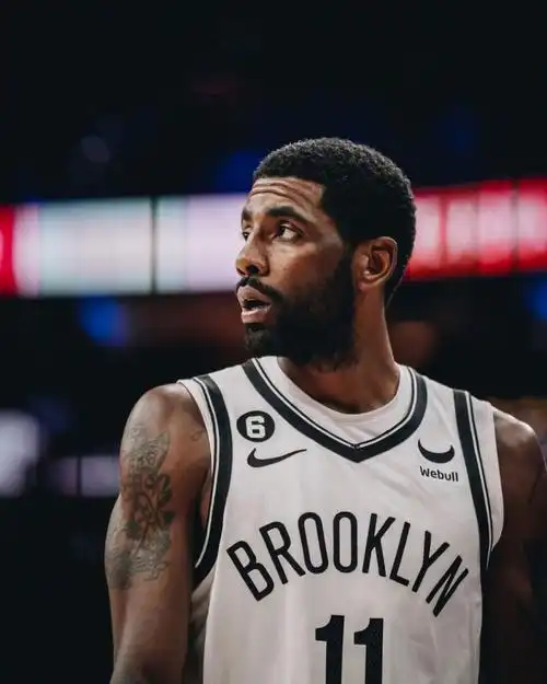 篮网想赢球就别让欧文站底角了