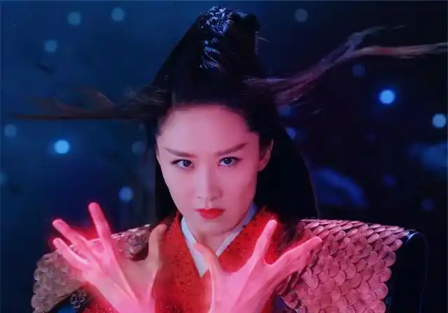 国产剧中的6位"女魔头",前5个都因爱生恨,唯独她不男不女!