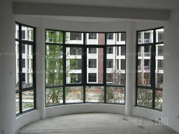 半圆形阳台装修—半圆形阳台装修风格有哪些