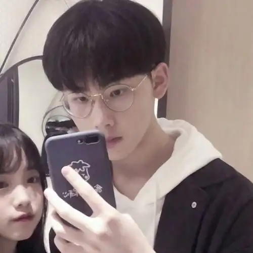 情侣头像一对两张甜蜜真人甜蜜秀恩爱的情头图片